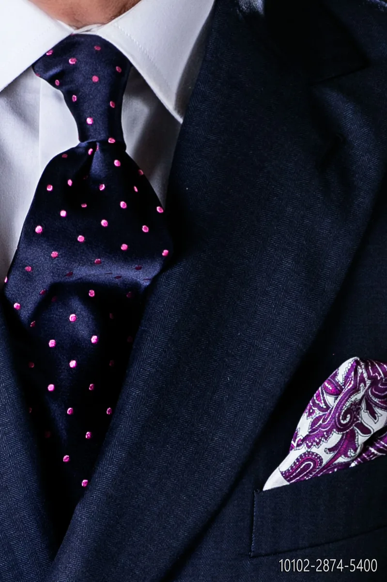 Cravatta in pura seta blu con pois rosa