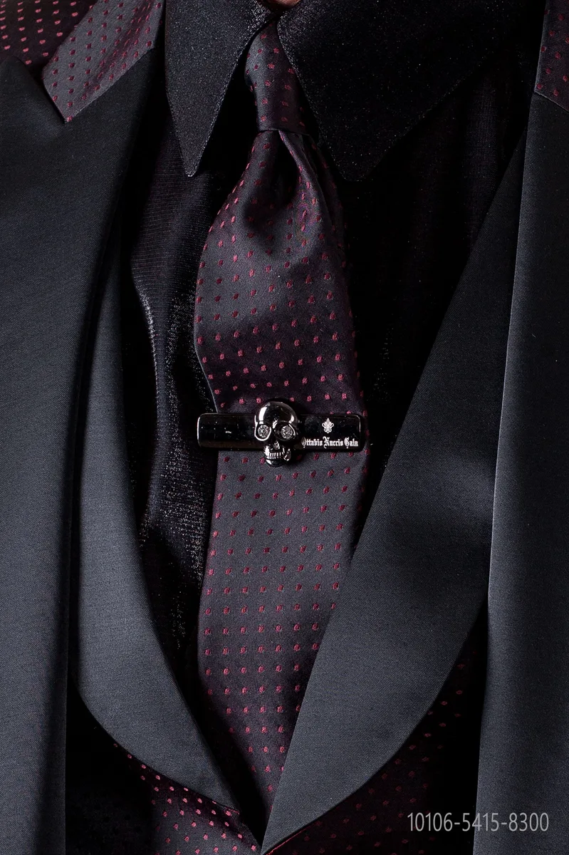 Cravattino nero pois rossi