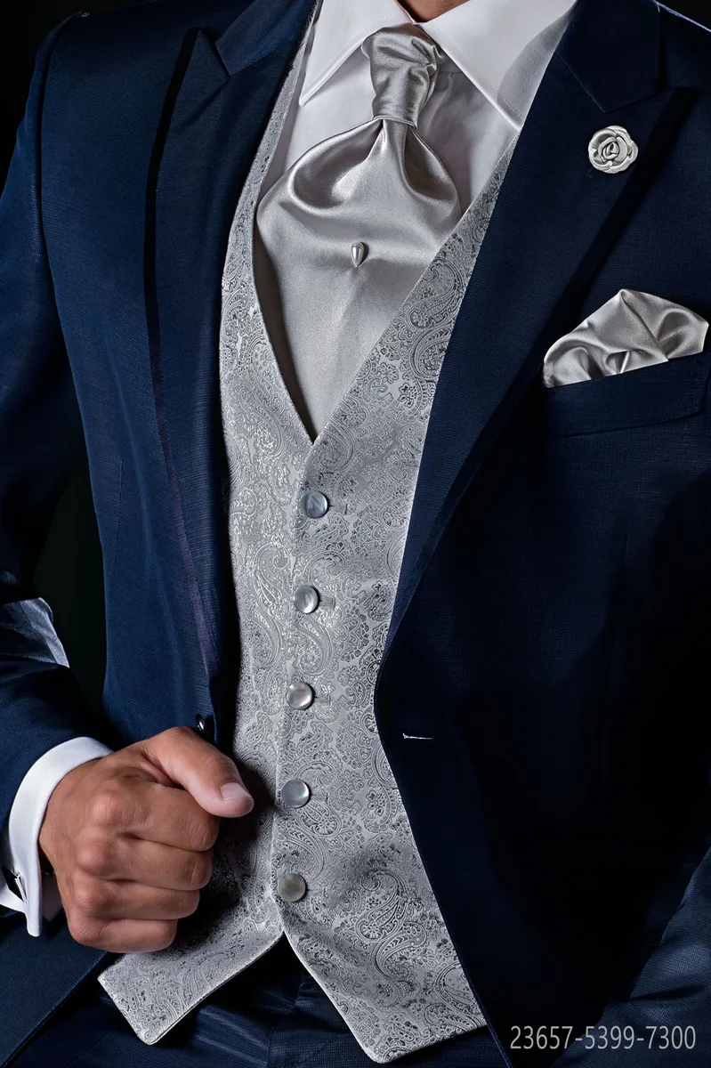 Gilet in tessuto damascato grigio perla