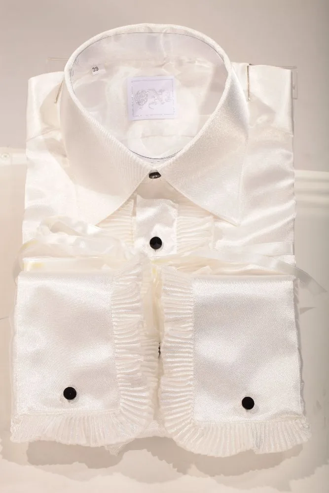 Camicia in raso bianco naturale con plissè