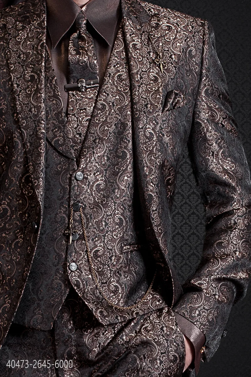 Camicia in lurex marrone.