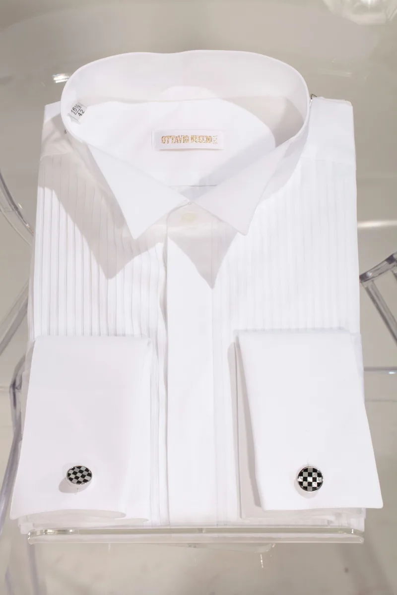 Camicia bianca Tuxedo diplomatica in cotone con plissé