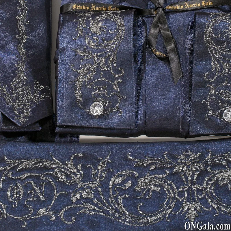 Camicia, Cravatta e Fascia in tessuto lurex blu con ricamo