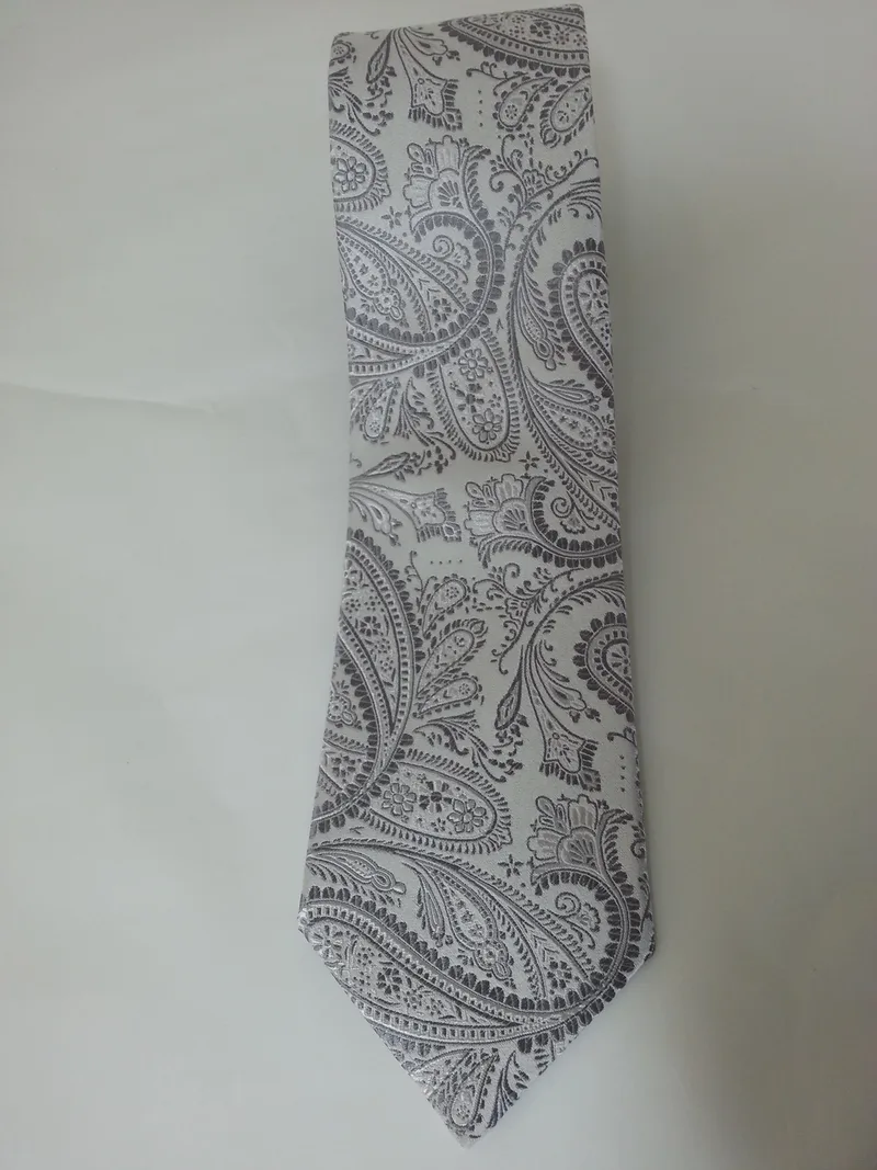 Cravatta e Fazzoletto in seta Jacquard grigio