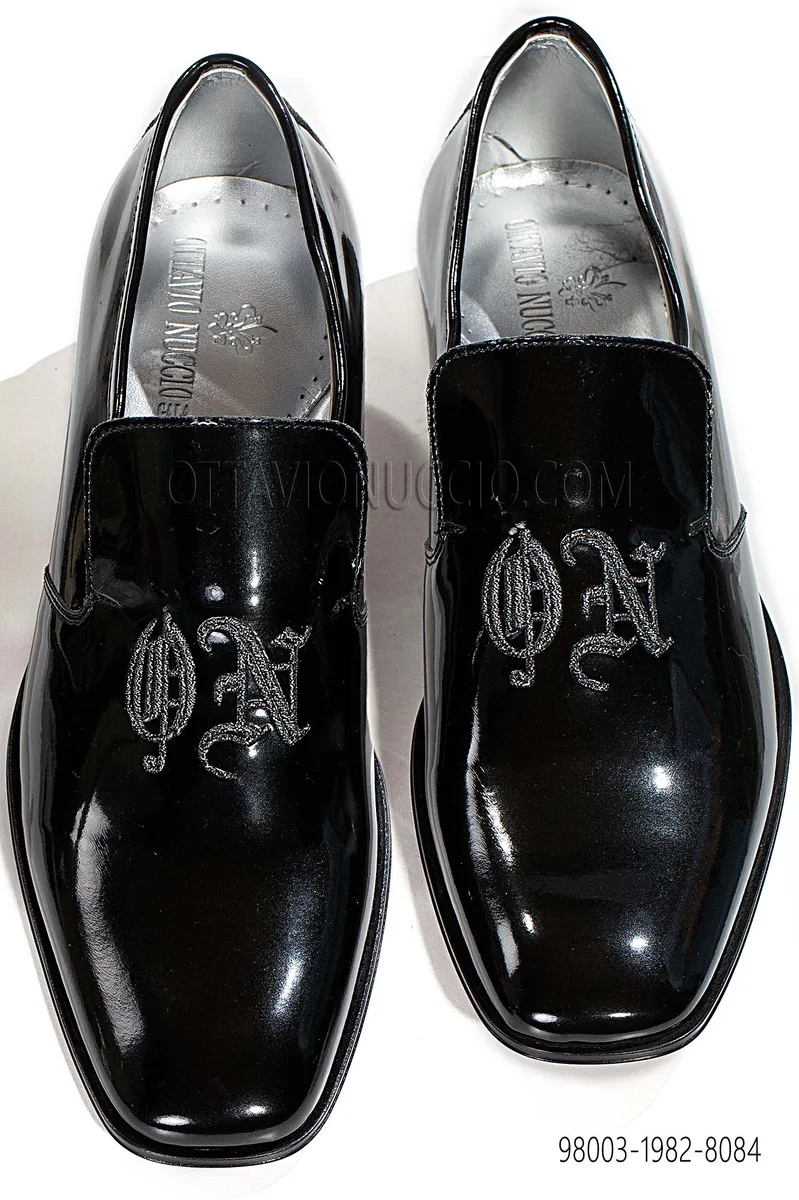 Chaussons vernis noirs brodés noir-argent