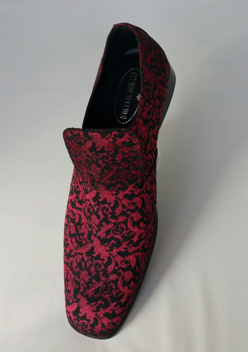 Zapato Slipper en tejido brocado rojo