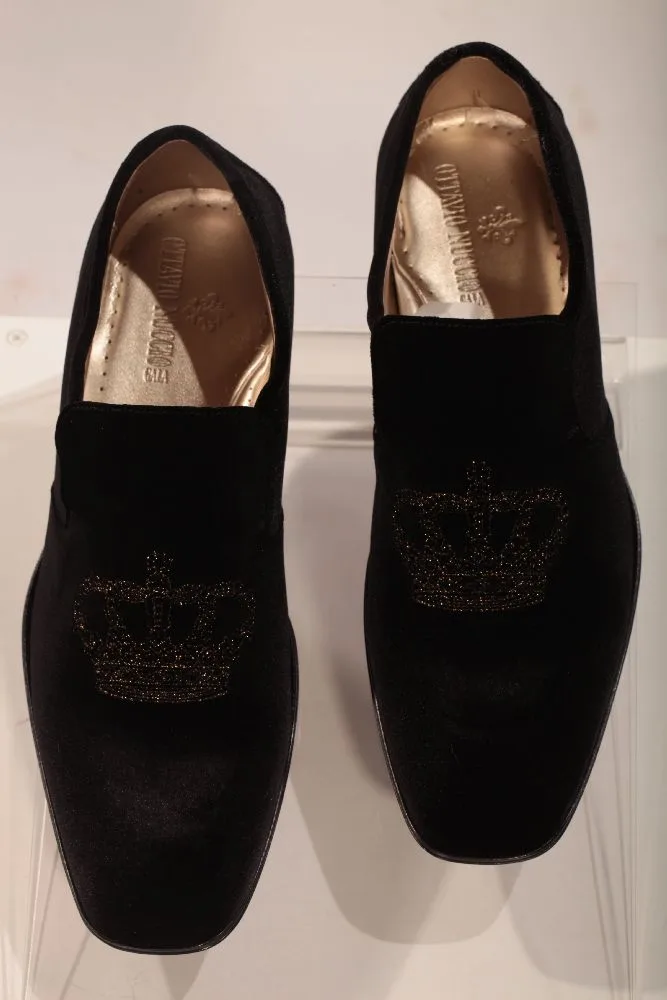 Slipper velluto nero con ricamo corona nero-oro