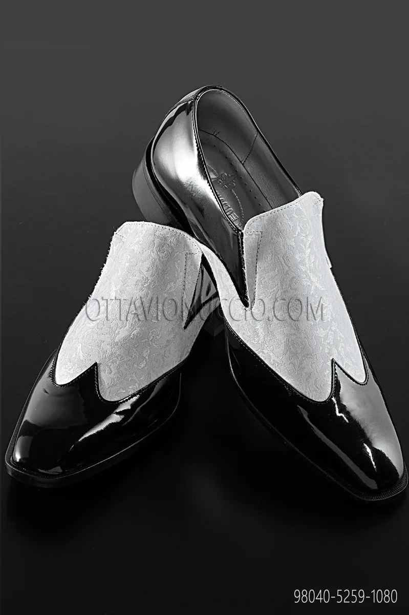 Schuhe, zweifarbig, aus schwarzem Lackleder