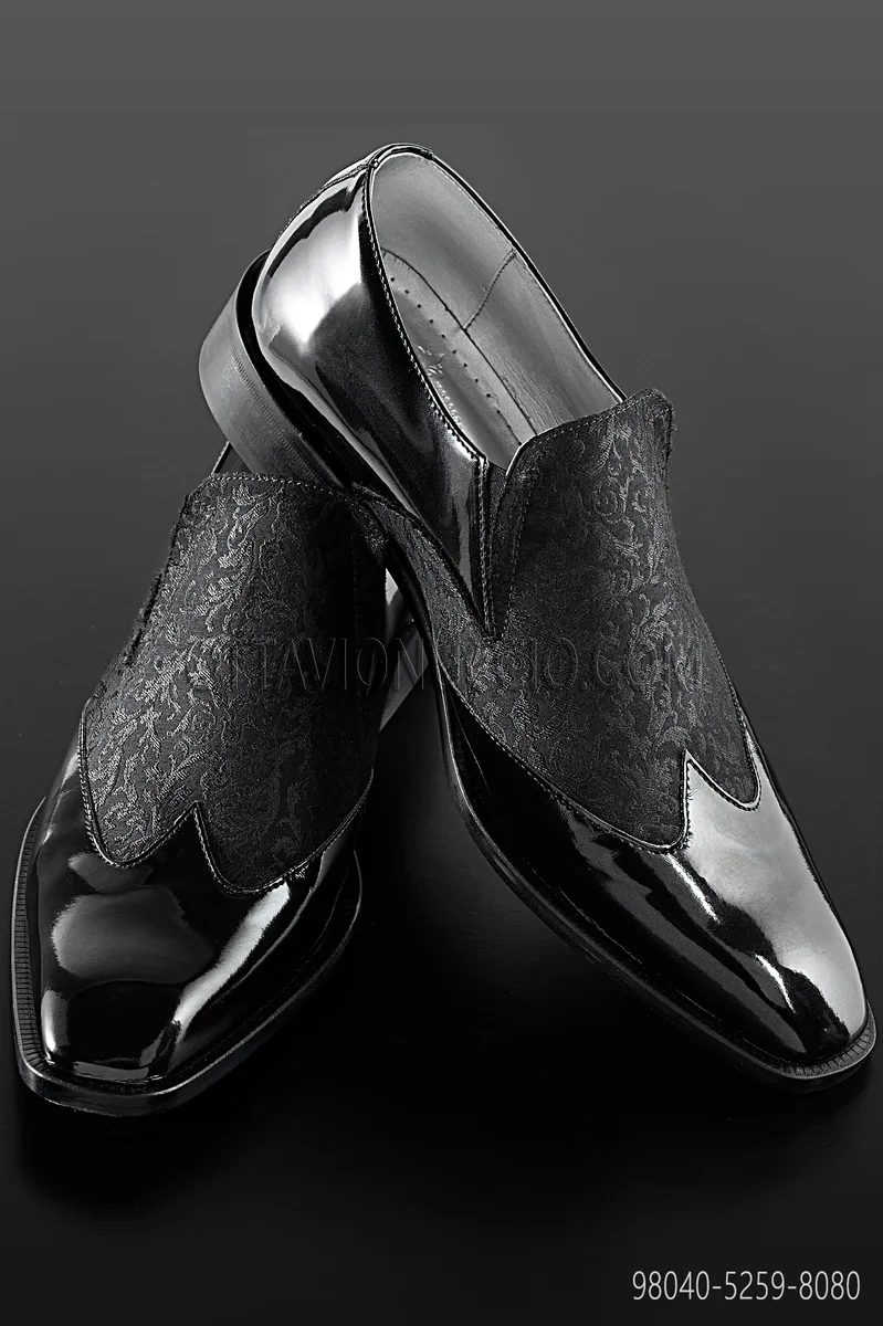 Scarpa bicolore vernice nera inserto broccato nero