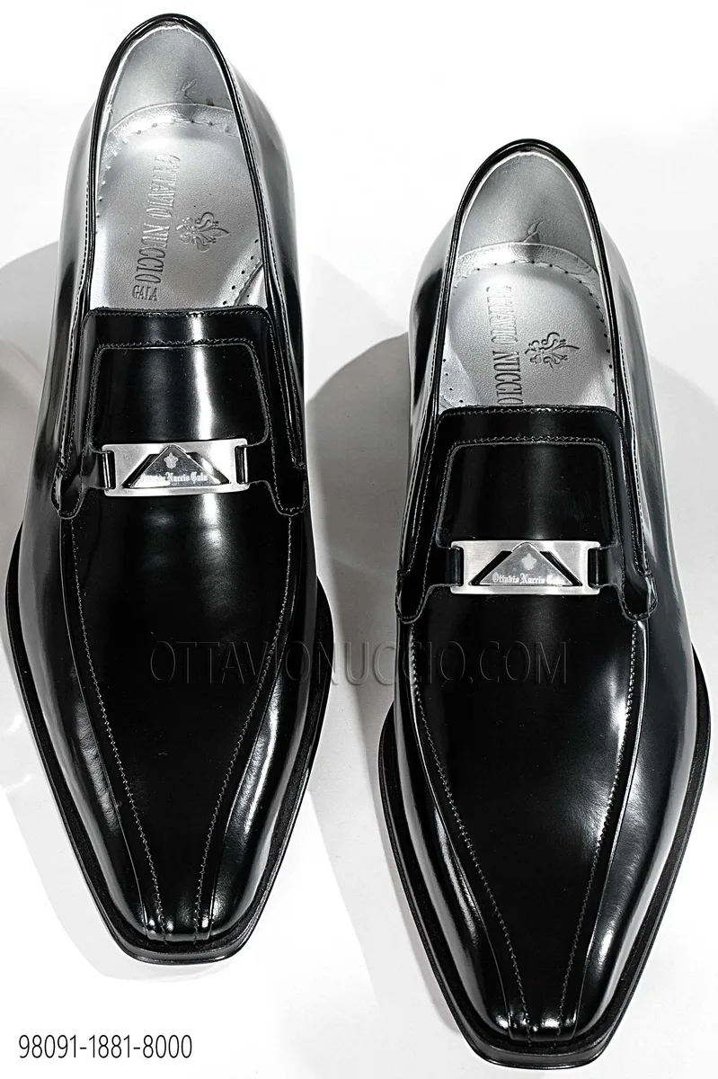 Zapato en piel cepillada
