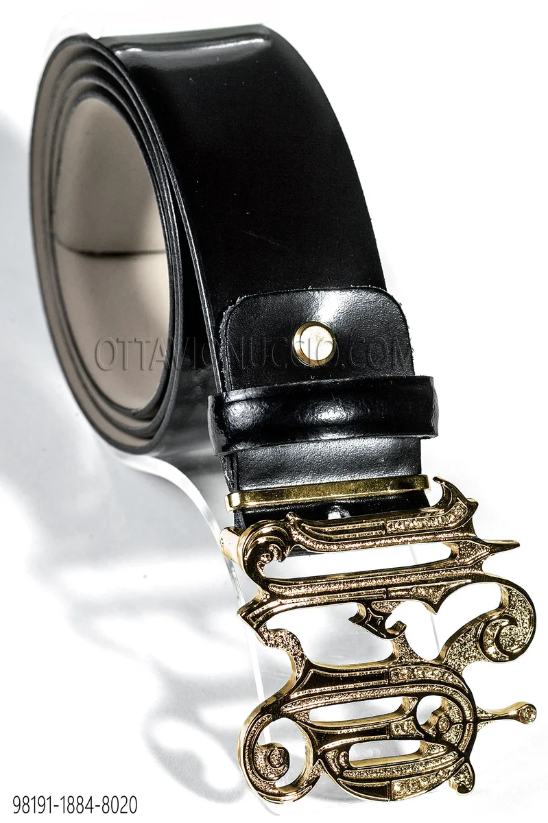 Cintura in pelle nera fibbia oro