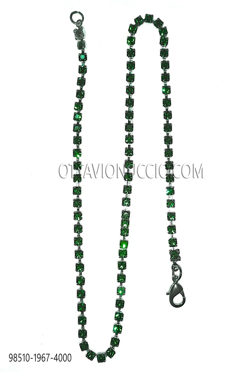 Chaînette nikel avec strass verts