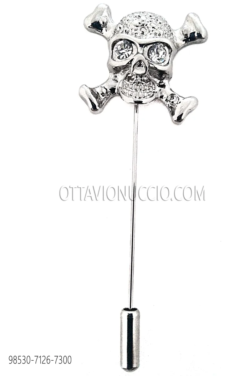 Tie pin with silver tone skull
