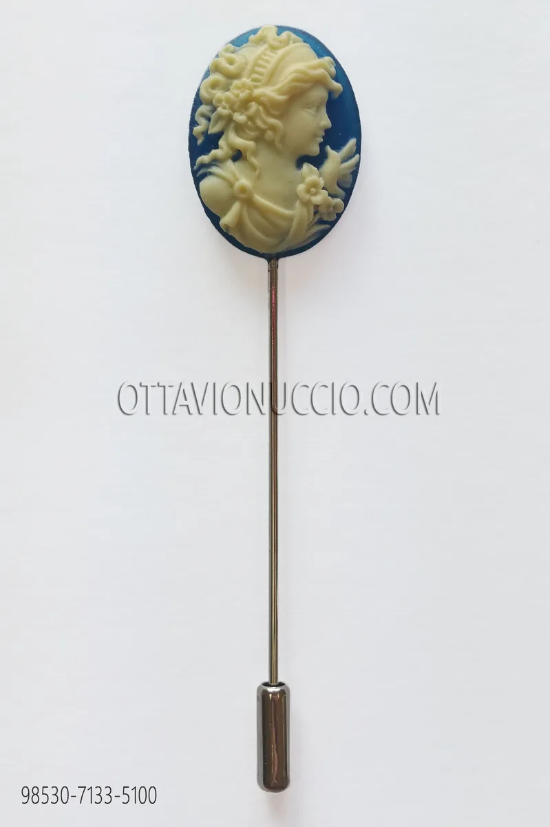 Spillone cammeo blu