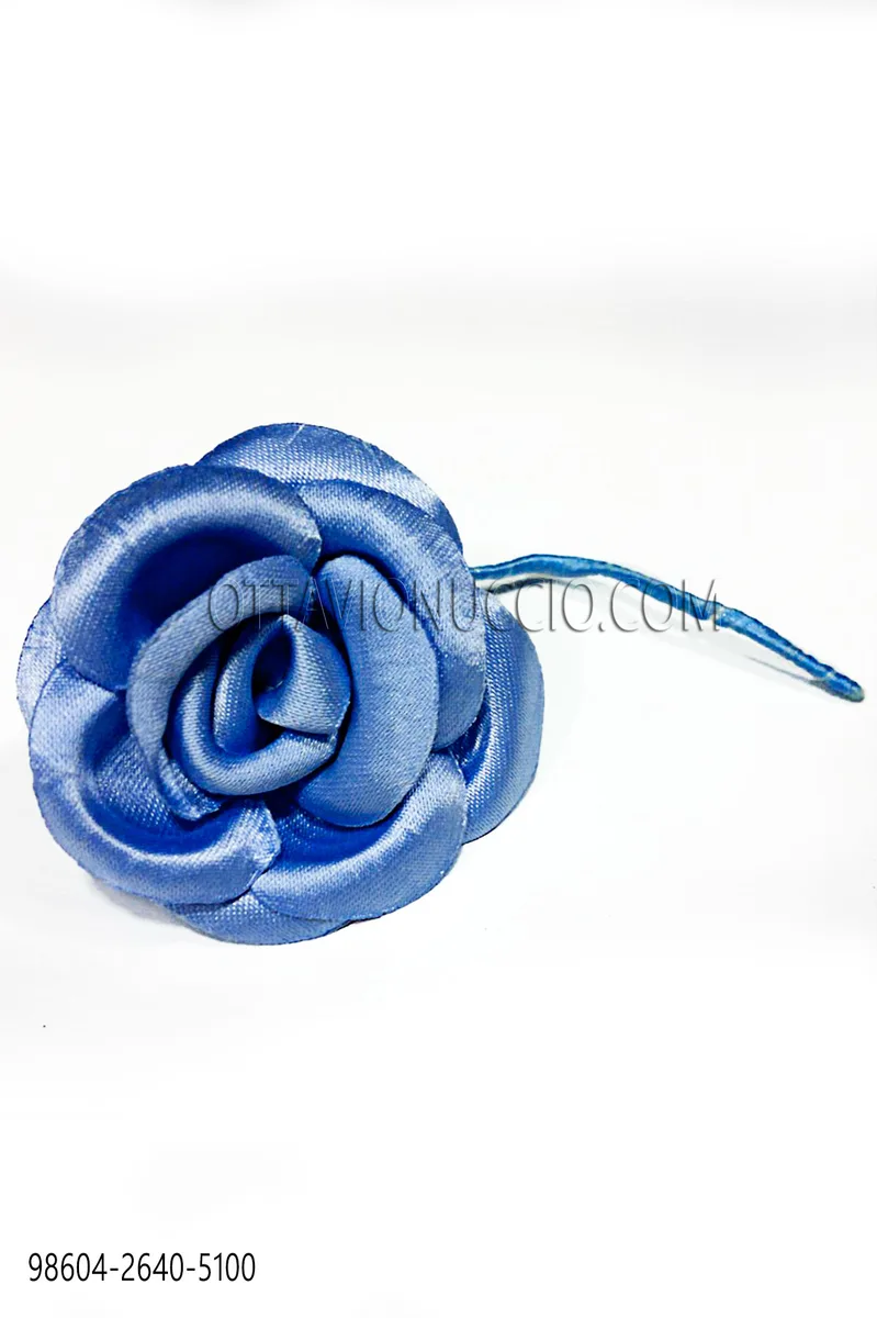 Fiore in raso blu cobalto