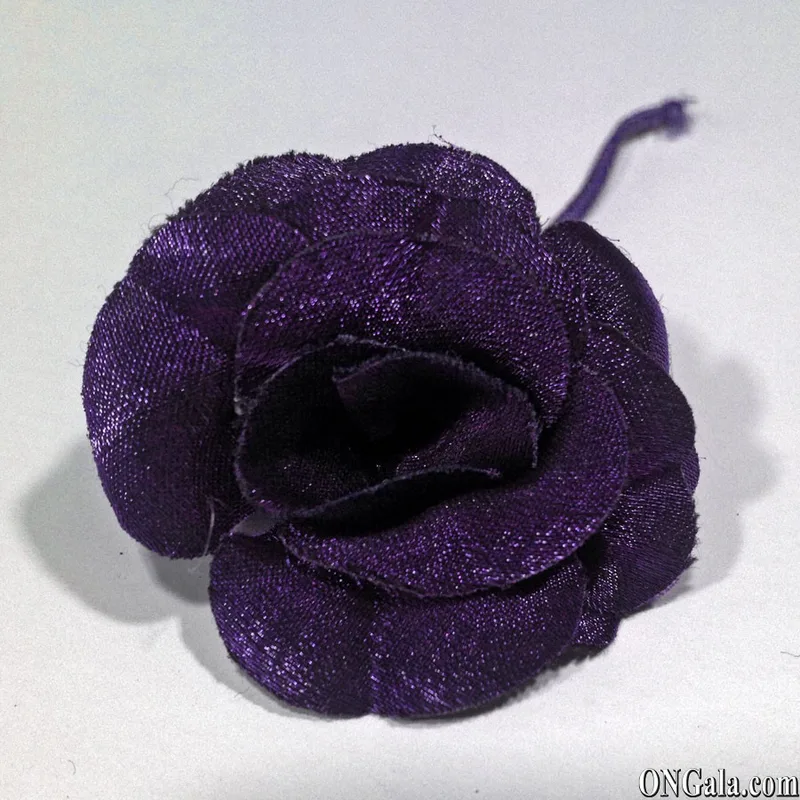 Fiore in lurex viola