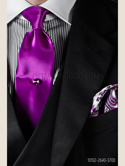 Cravatta in raso violetto