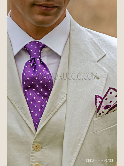 Cravatta in pura seta viola e pois bianchi