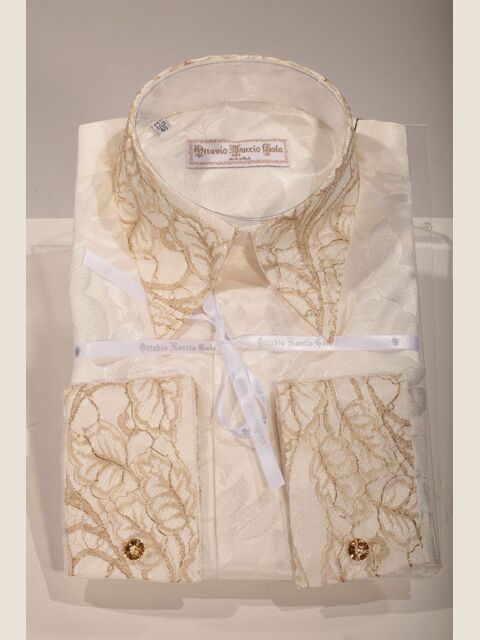 Camicia jacquard avorio con pizzo oro su collo e polsi