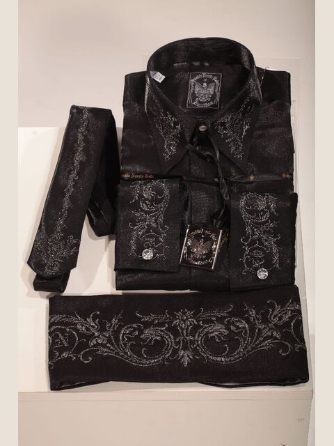 Camicia, Cravatta e Fascia in tessuto lurex nero con ricamo