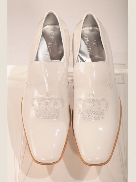 Slipper grigio perla con ricamo corona perlato