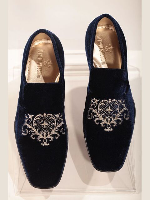 Slipper velluto blu ricamo scudo oro