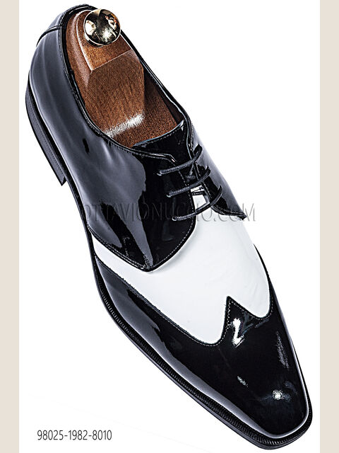 Scarpa in vernice bicolore nera bianco