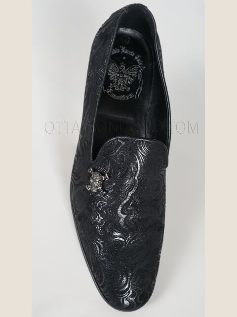 Scarpa damascato nero con morsetto teschio