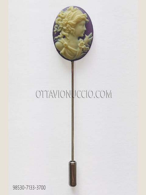 Spillone cammeo viola