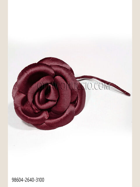 Fiore in raso rosso