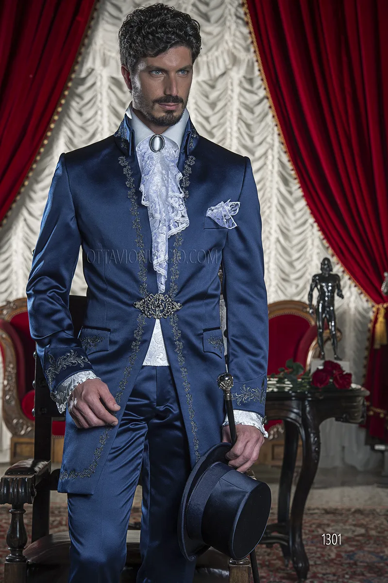 Abito da sposo damascato barocco raso blu ricamato 1