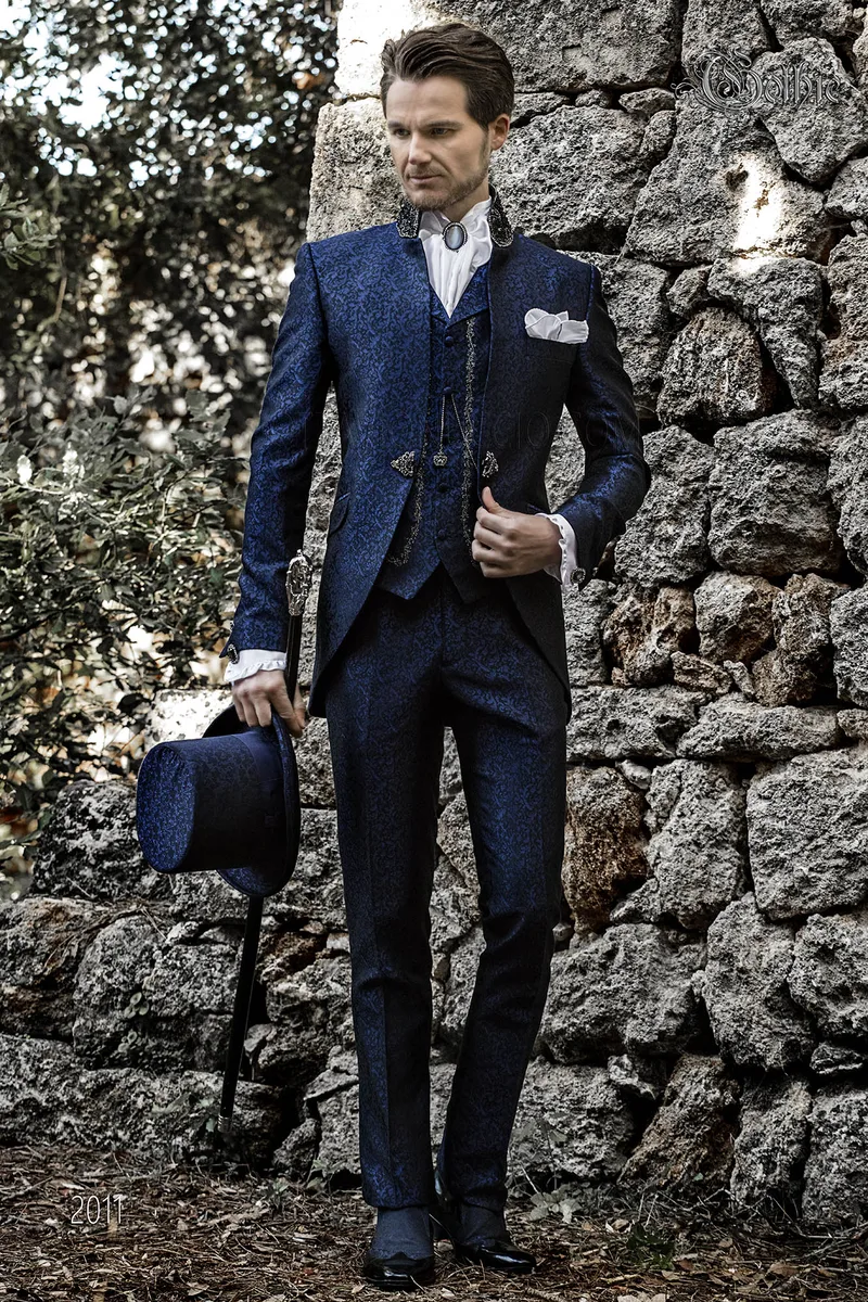 Vestito sposo damascato coreano blu con passamaneria 1