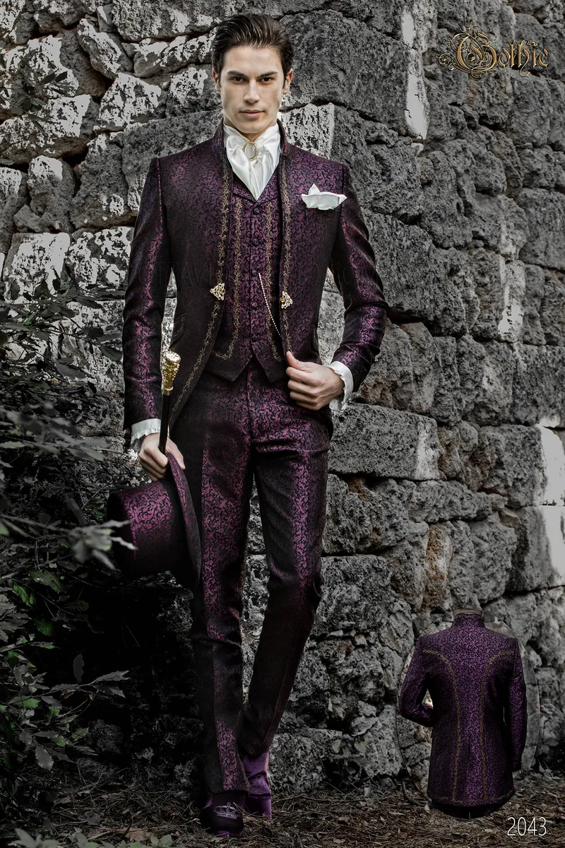 Vestito sposo coreano damascato prugna con alamaro oro 1