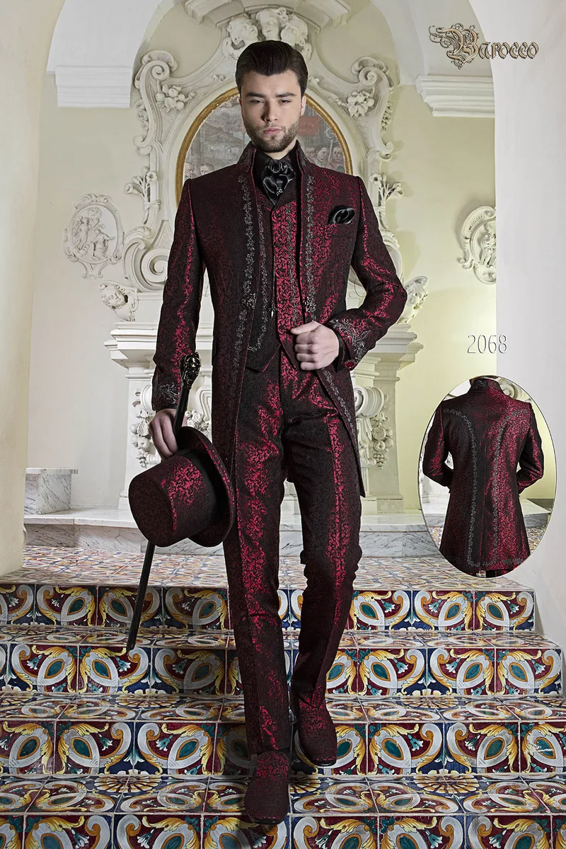 Abito sposo principesco damascato rosso con ricamo argento 1