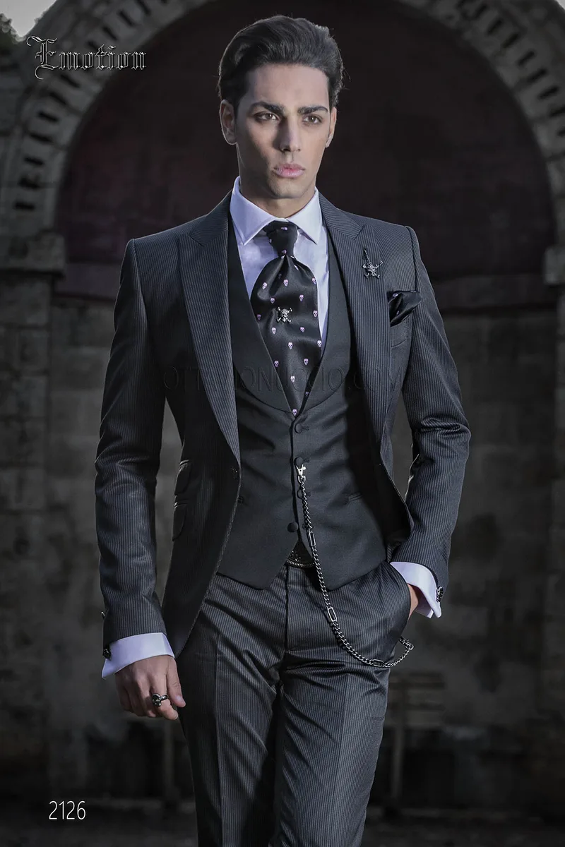 Vestito sposo uomo gessato nero con righino viola 1