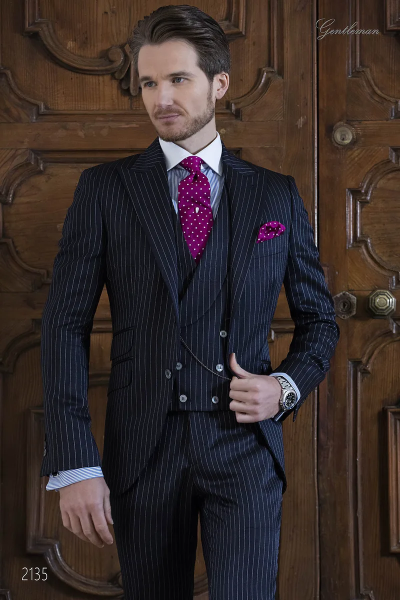 Abito da sposo blu gessato, cerimonie moda uomo fashion 1