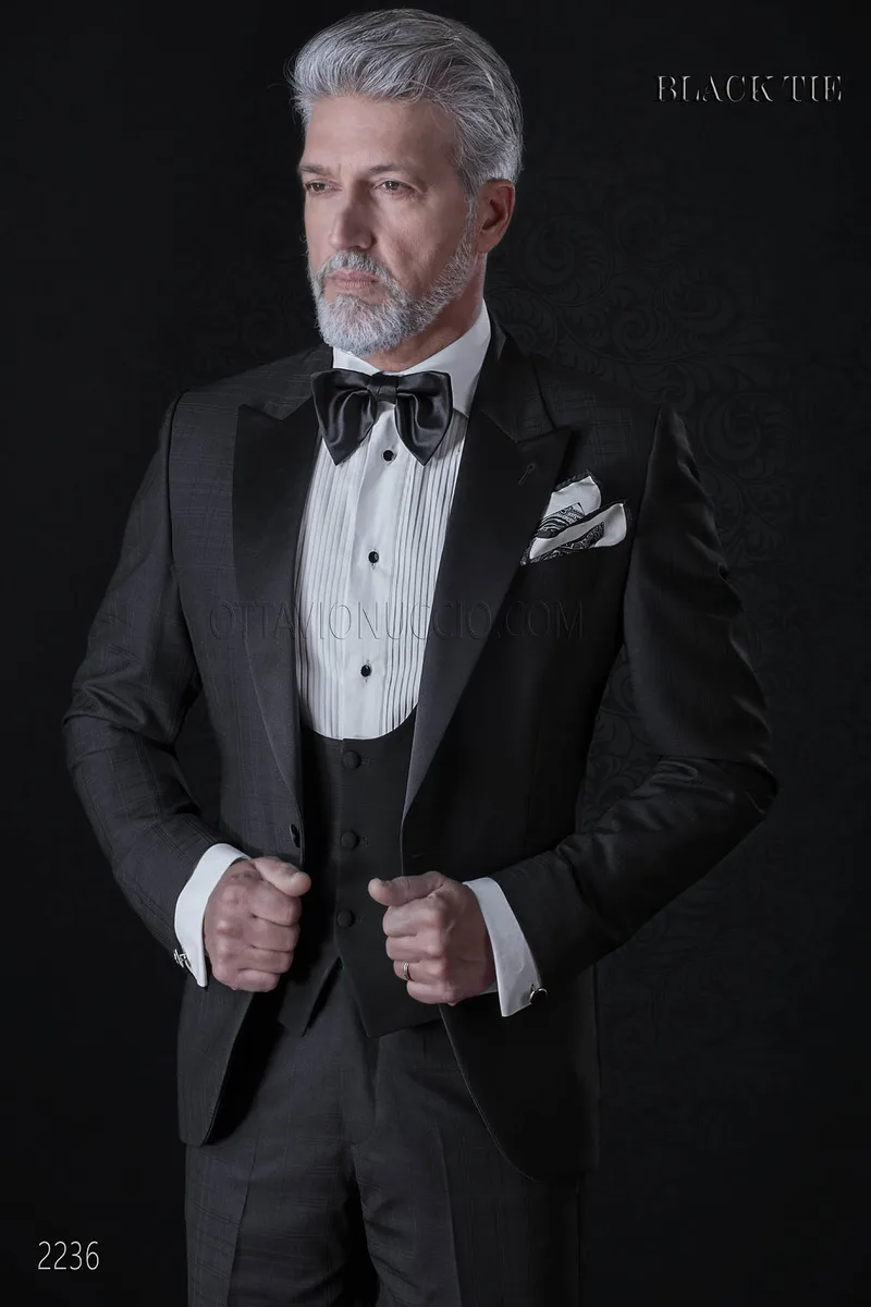 Smoking sposo nero elegante a quadri | Abito uomo elegante 1
