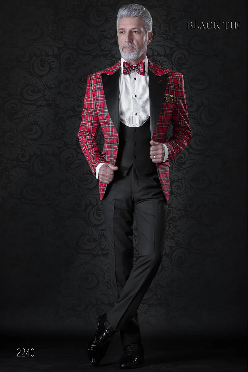 Giacca smoking uomo in tartan rosso per eventi di lusso 1