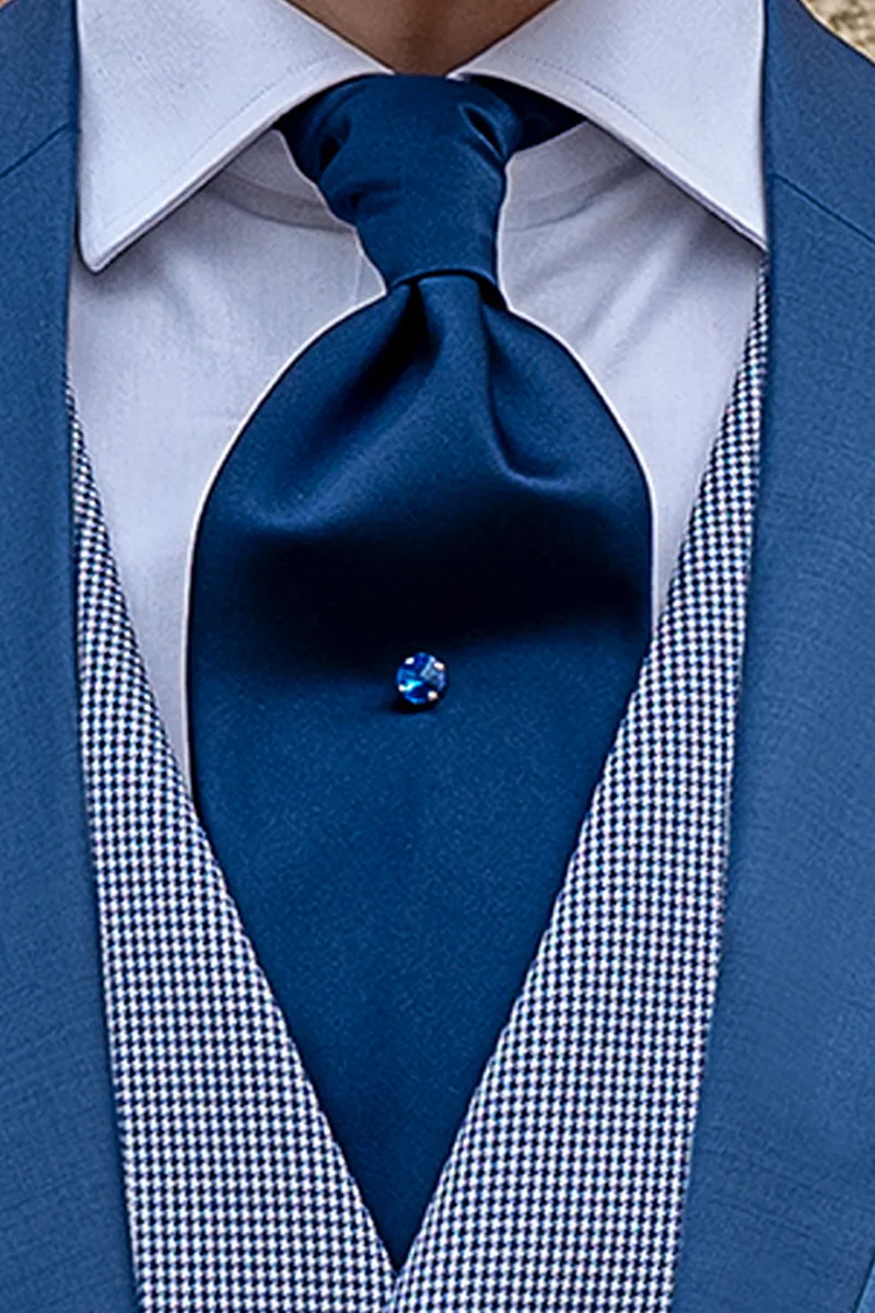Abito sposo uomo giacca blu royal, gilet e pantalone pied poul 2