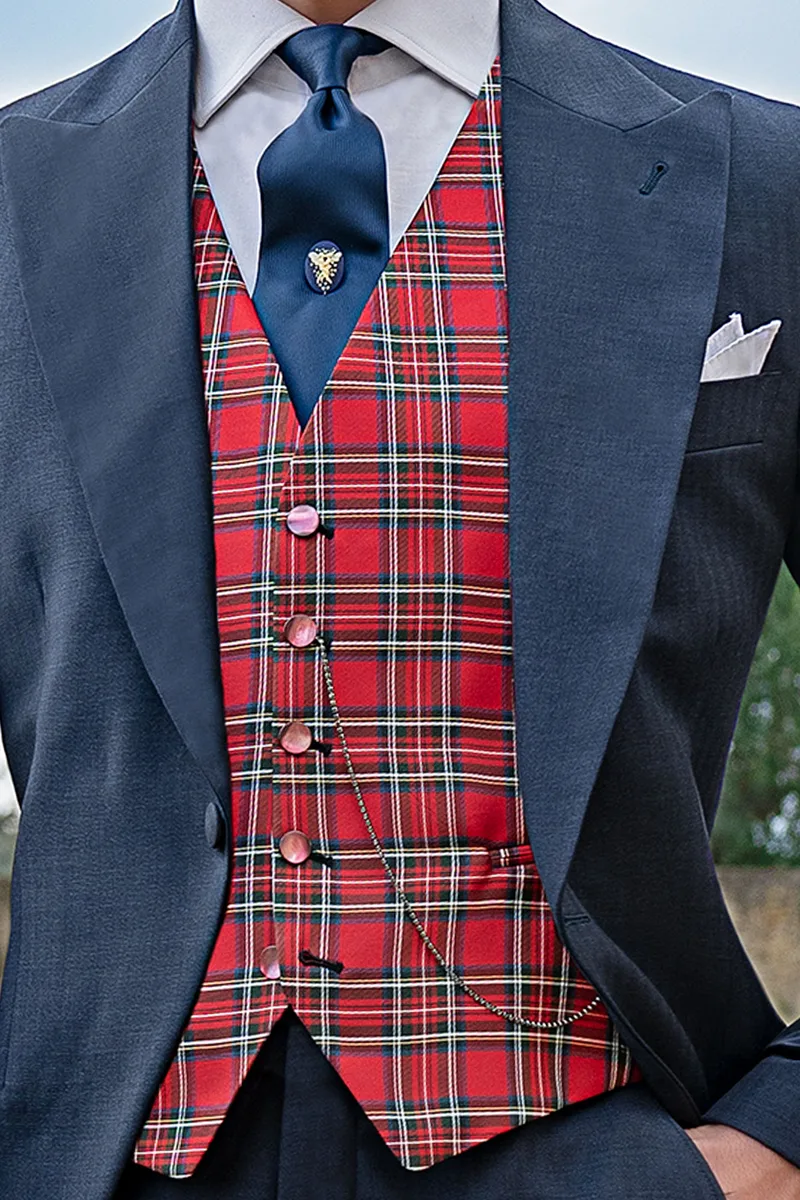 Tight abito uomo blu pura lana, gilet tartan rosso seta 3
