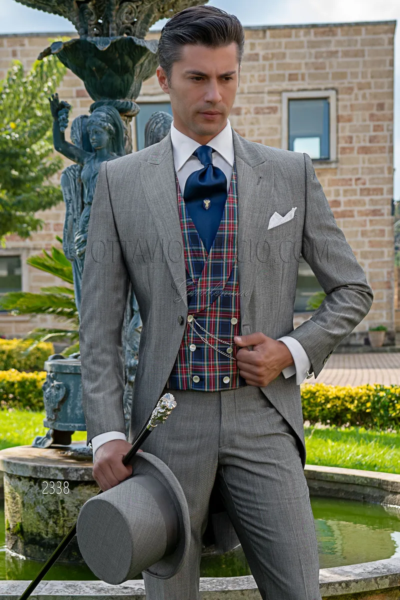 Tight grigio da matrimonio stile inglese, gilet tartan seta 1