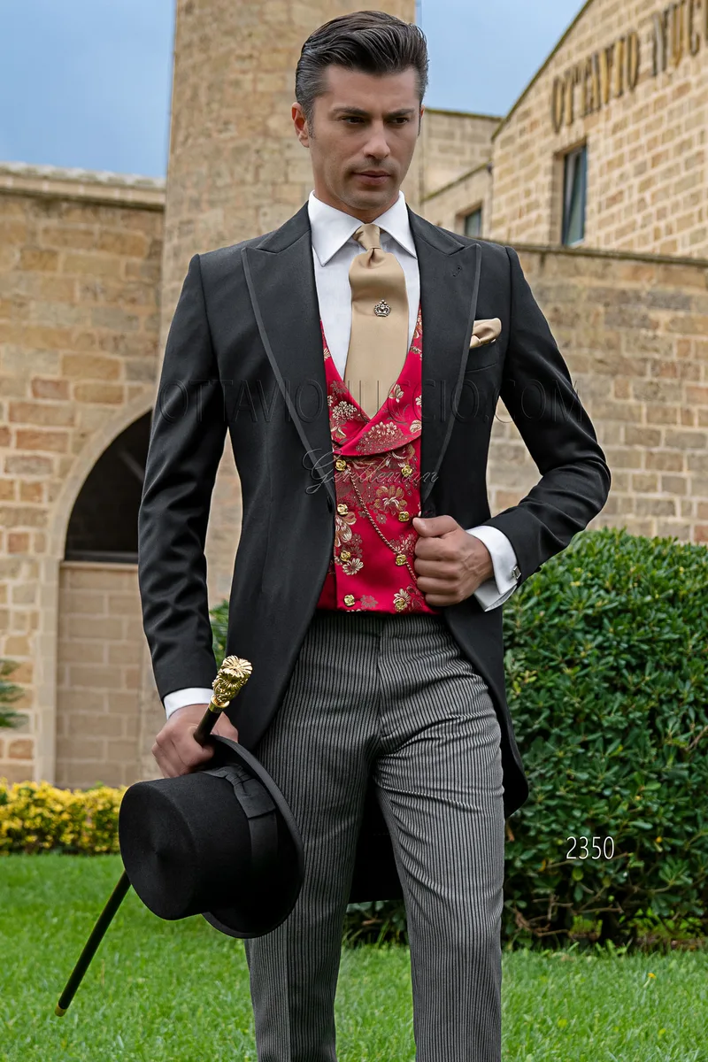 Tight uomo classico lana nero con gilet damascato rosso 1