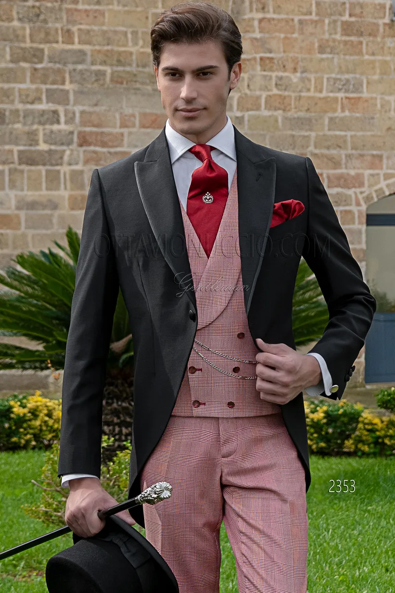 Tight sposo nero, gilet e pantalone principe di Galles rosso 1
