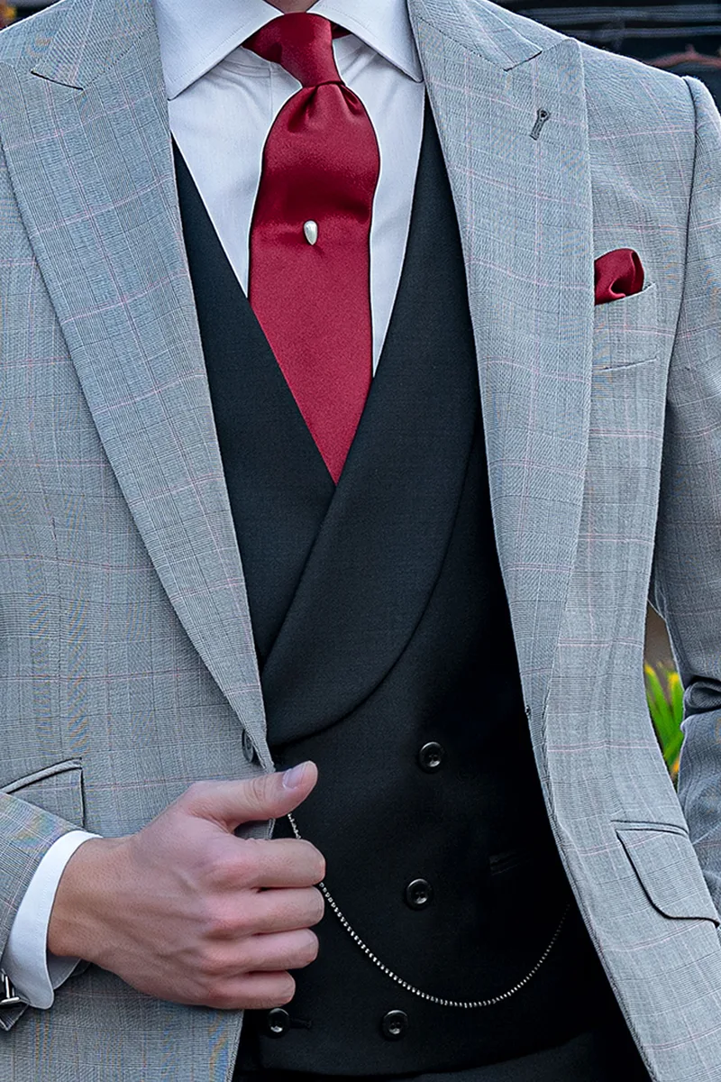 Abito uomo elegante Principe di galles grigio con gilet e pantalone nero 2