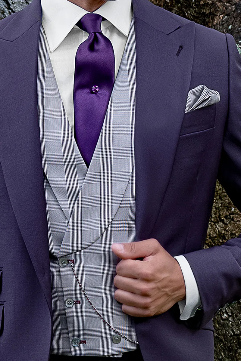 Vestito sposo viola, gilet principe di galles 3