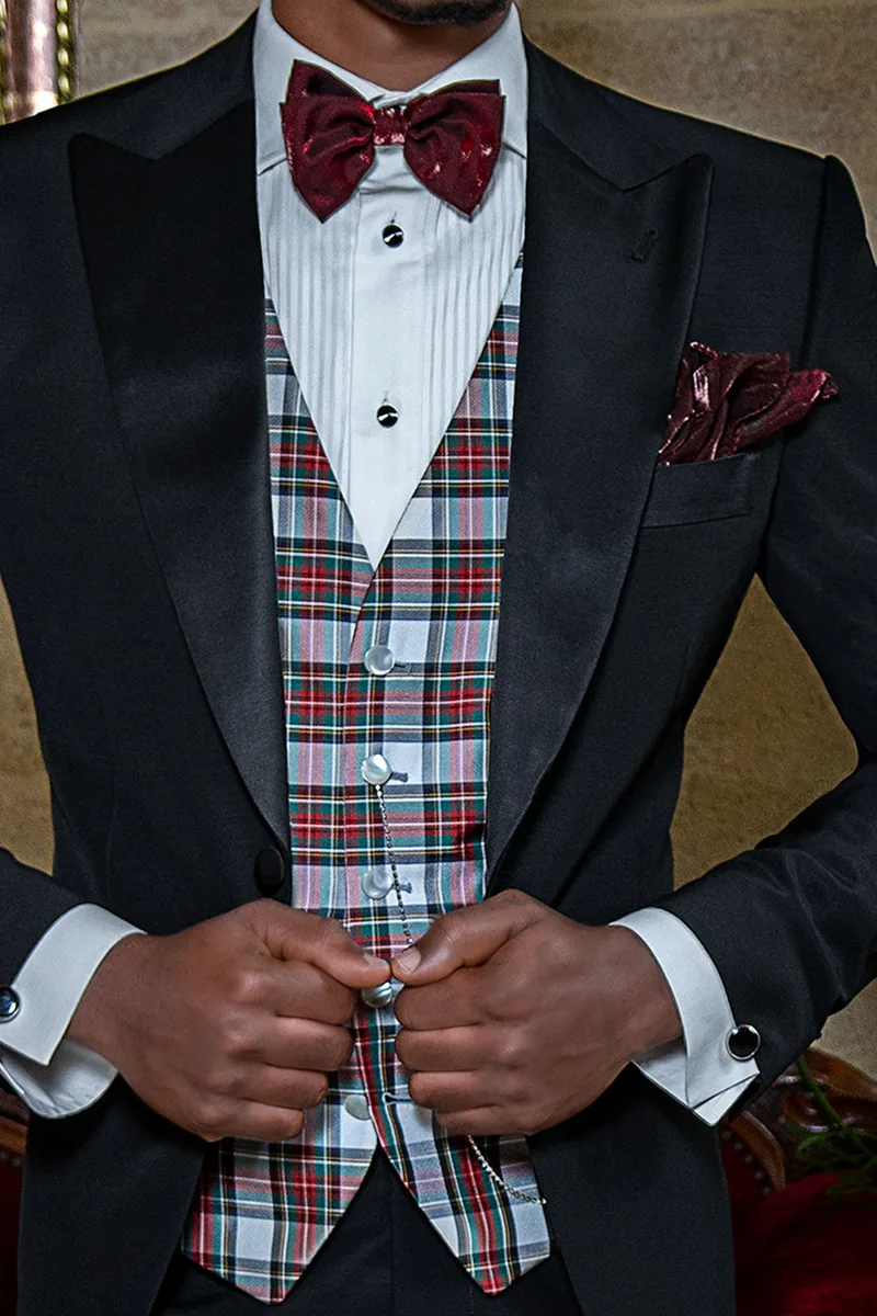 Smoking vestito uomo elegante nero rever a lancia 2
