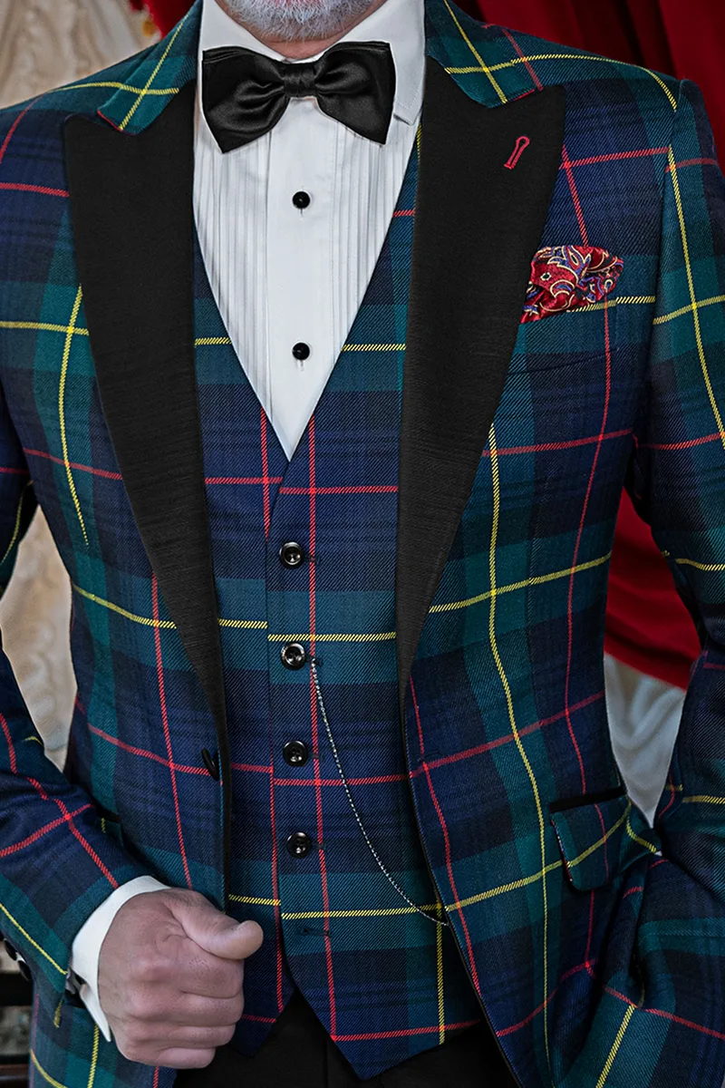 Smoking uomo scozzese blu verde con rever a lancia 2
