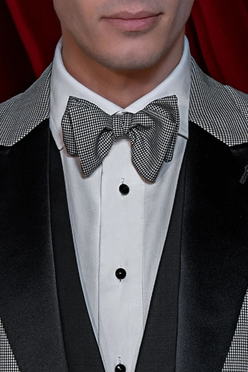 Smoking uomo da gala in pied poul, gilet e pantalone nero 2
