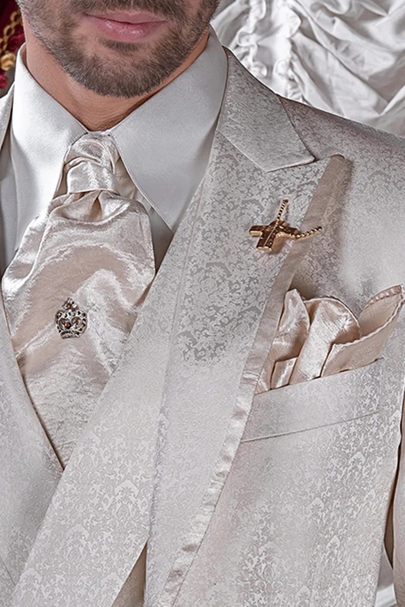 Vestito sposo damascato beige in misto seta stile barocco 3