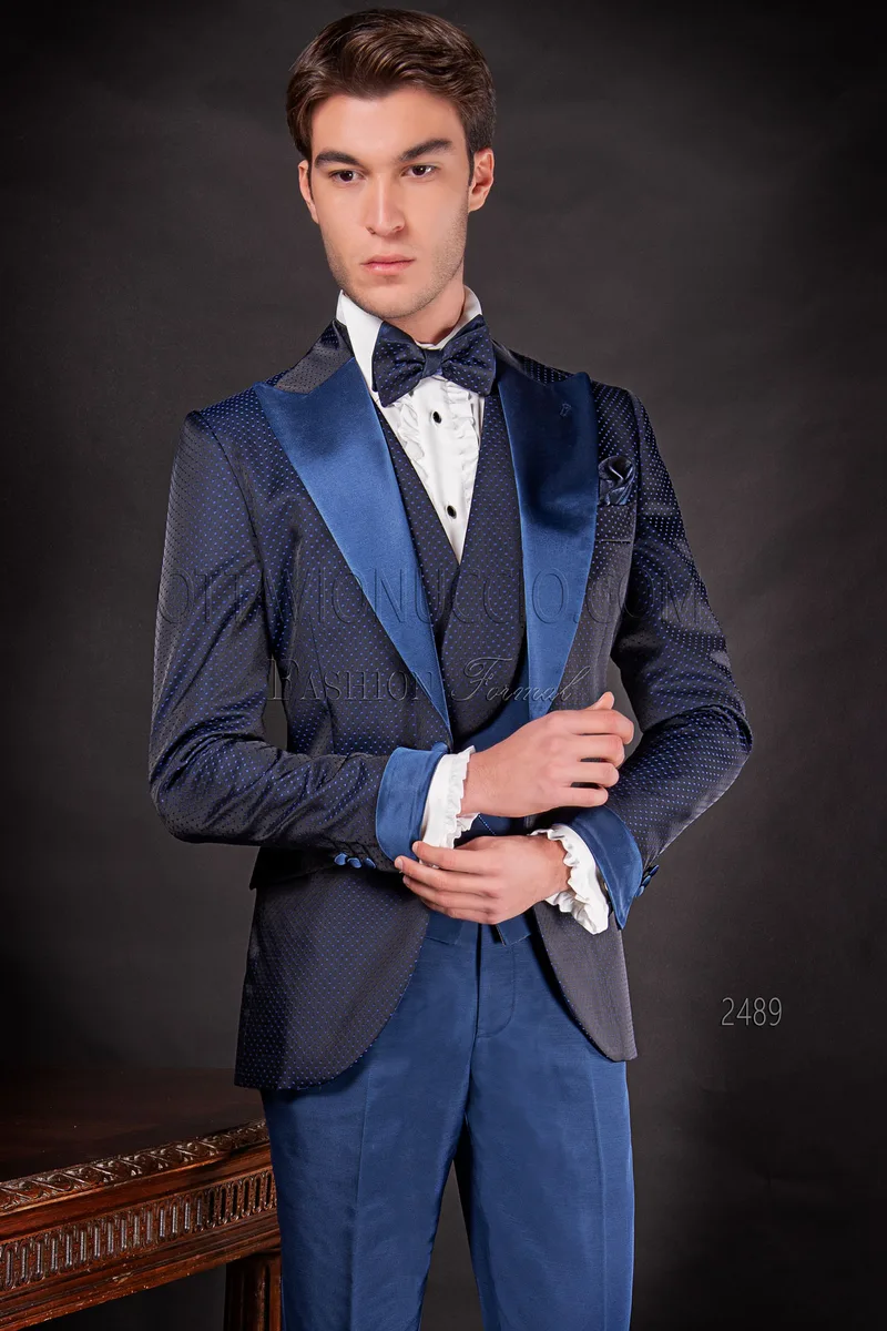 Abito cerimonia moda sposo blu con pois a tono 1